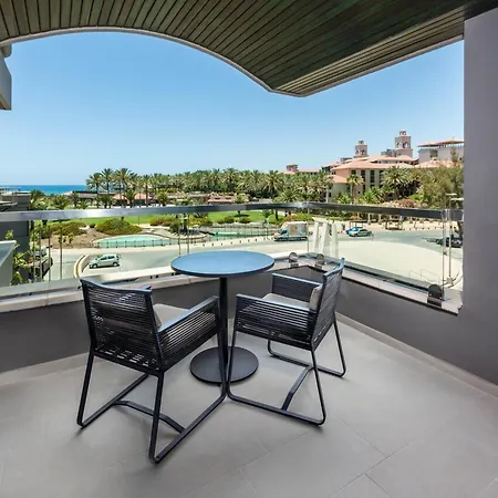 Faro, A Lopesan Collection - Adults Only Hotel